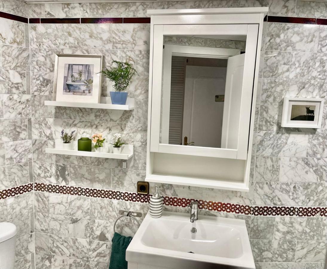 Precioso Apartamento En El Casco Historico Sevilla Eksteriør billede